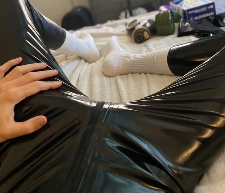 kinky boy & fetish master 😈💸 banner image