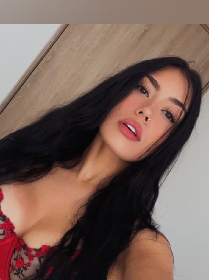Bunnyandherfeet 🌸 banner image