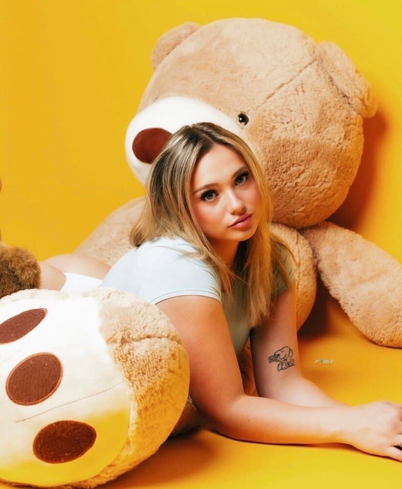 xoxo Lo π banner image