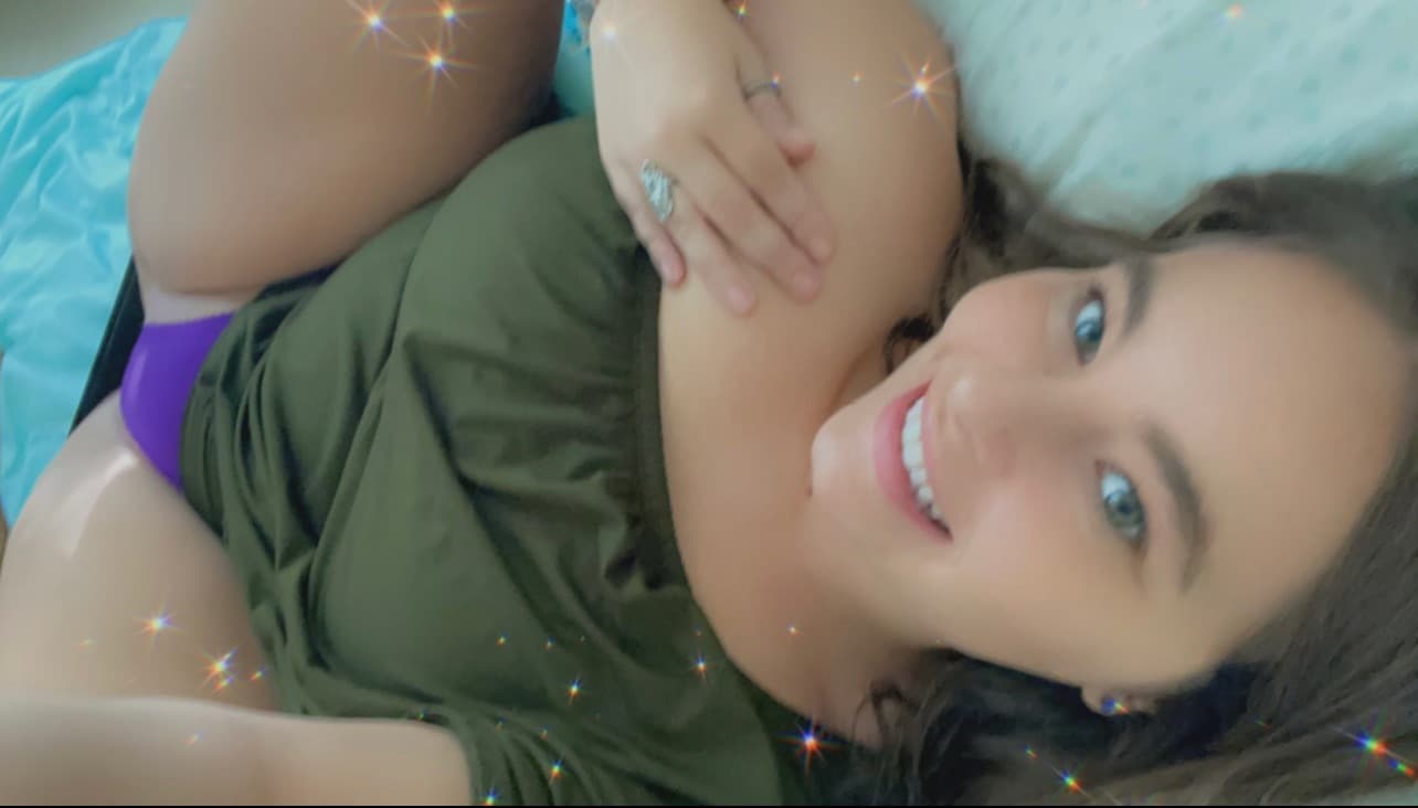 Camila Love banner image