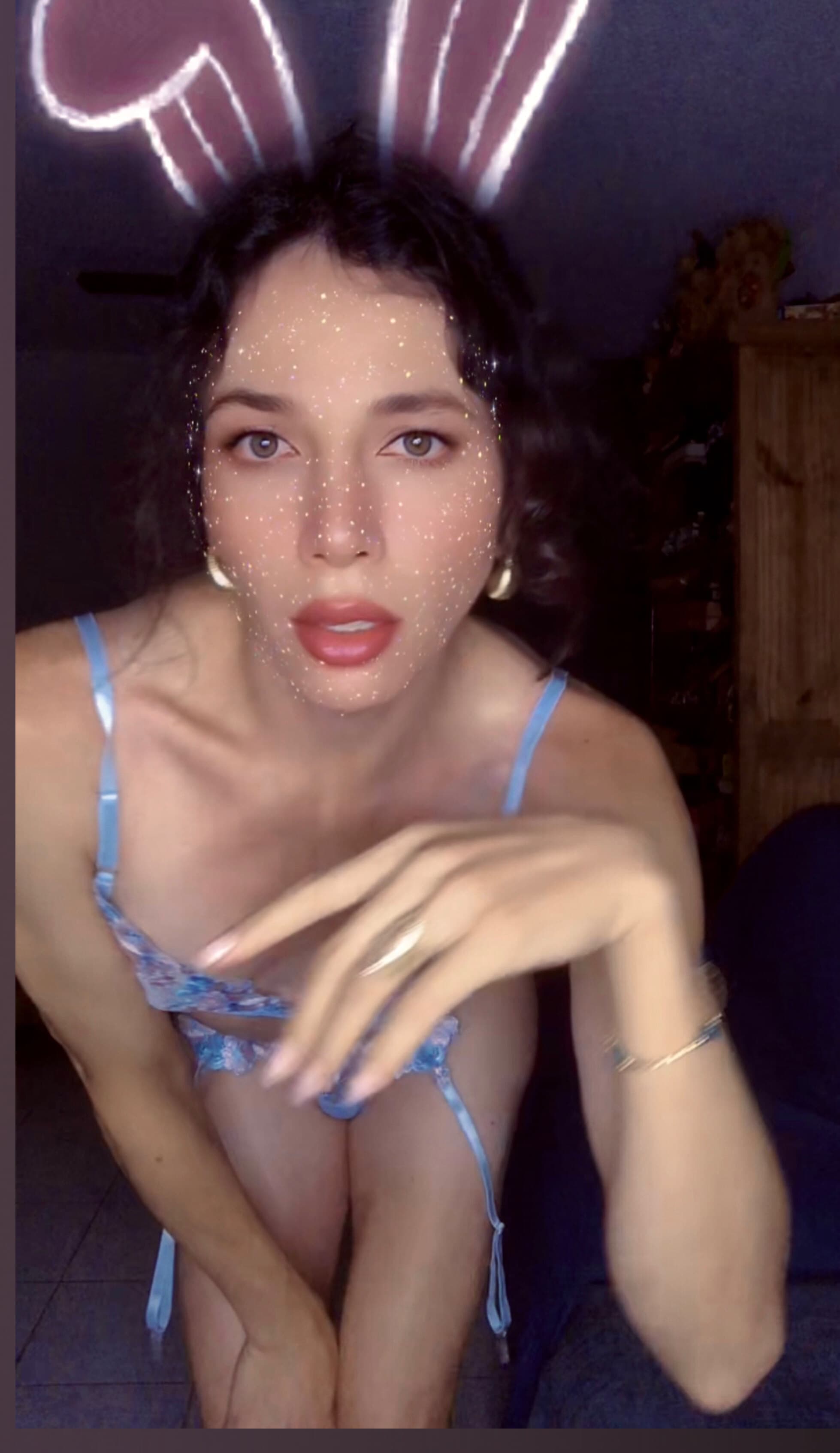 Danielle Ben banner image