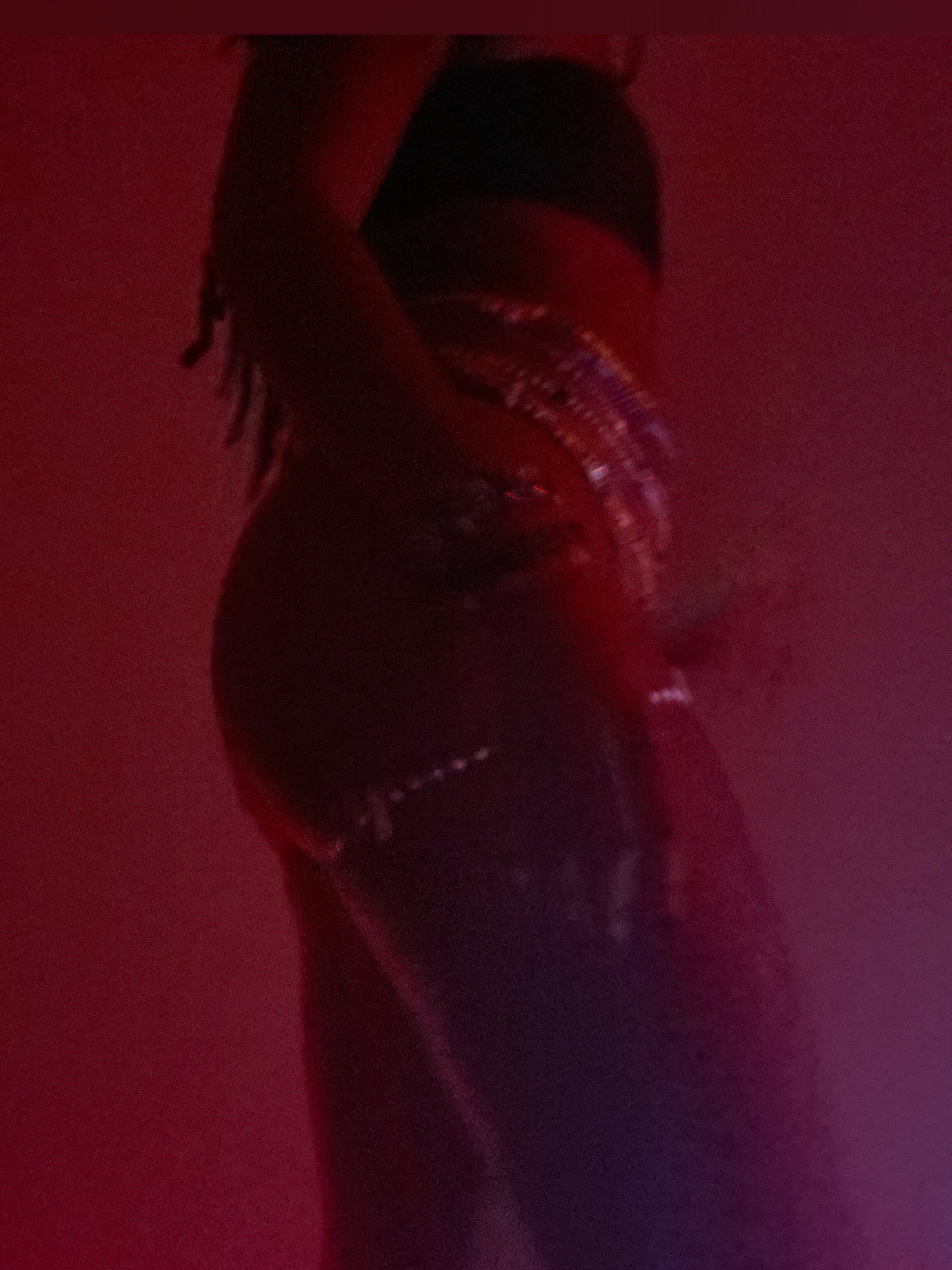 T banner image