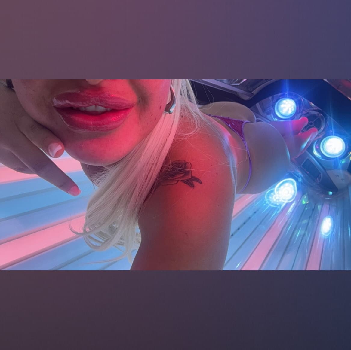 DemiLouise banner image