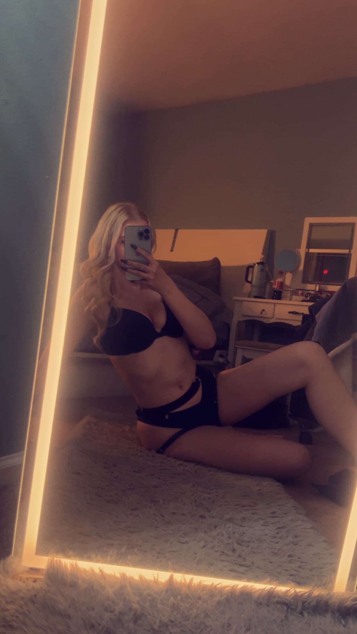 XBlondeBabyX banner image