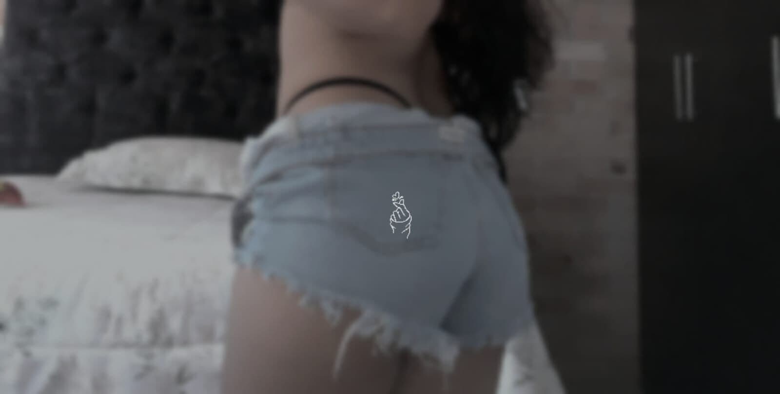 LatinaYuliana banner image