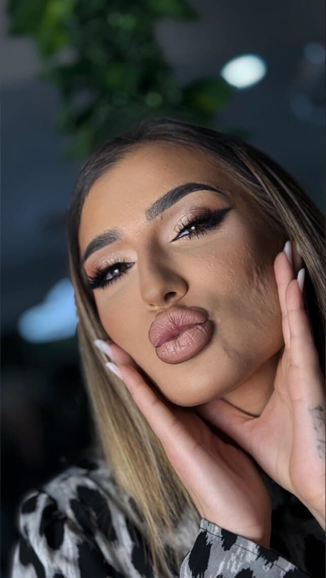 Ariya Kay VIP banner image