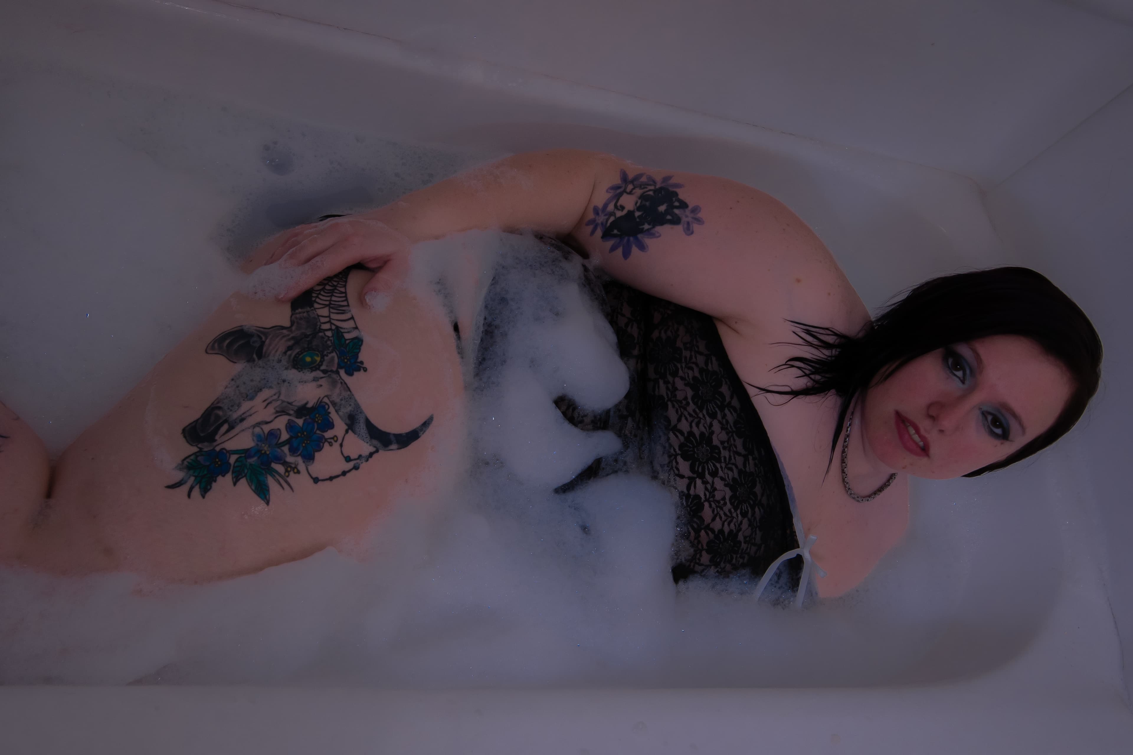 Hayley Diamond banner image