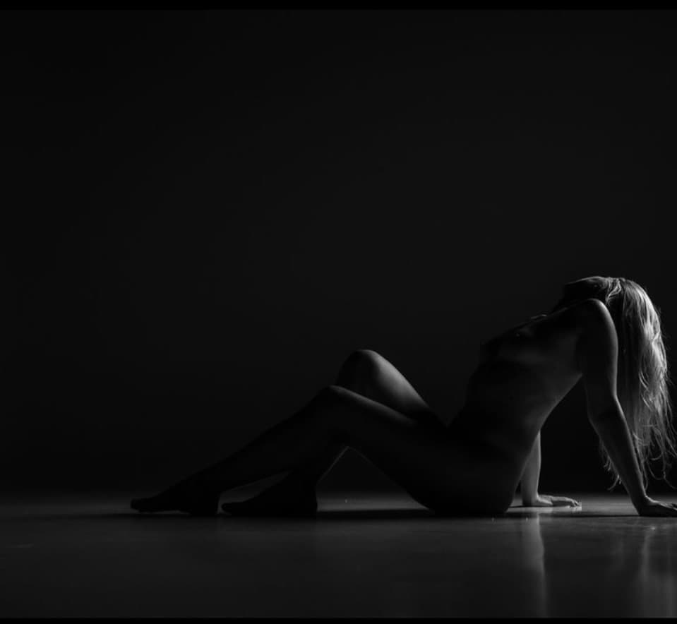 Shanna sensual Model banner image