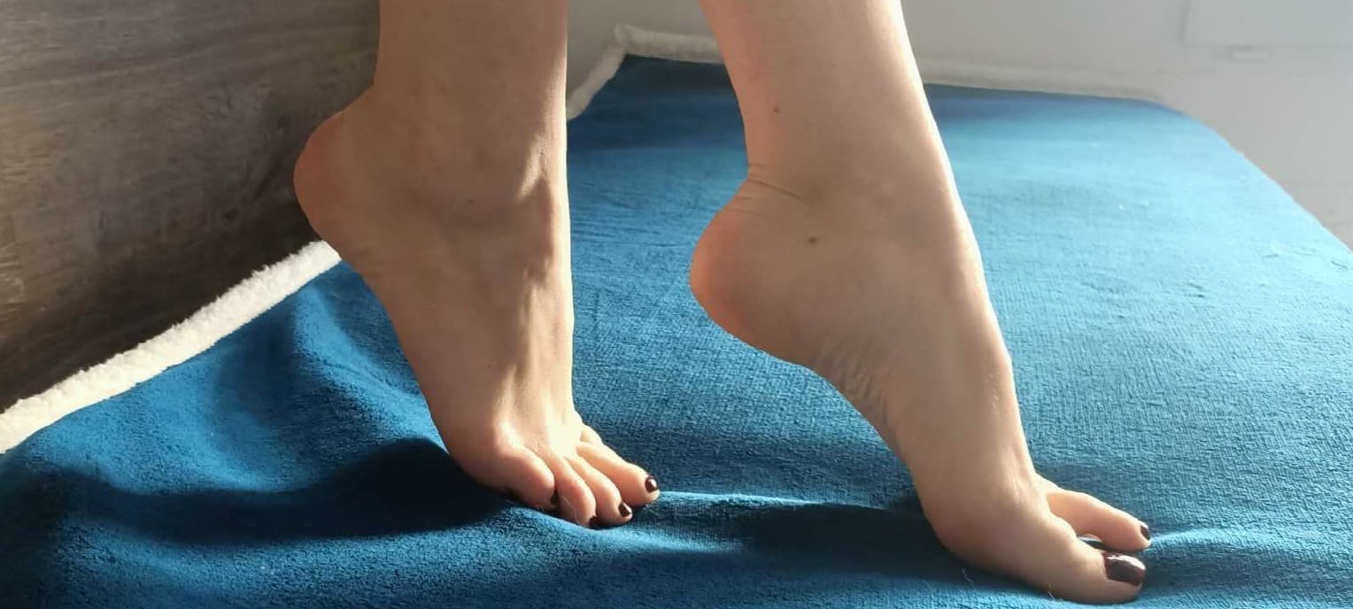 Feet banner image