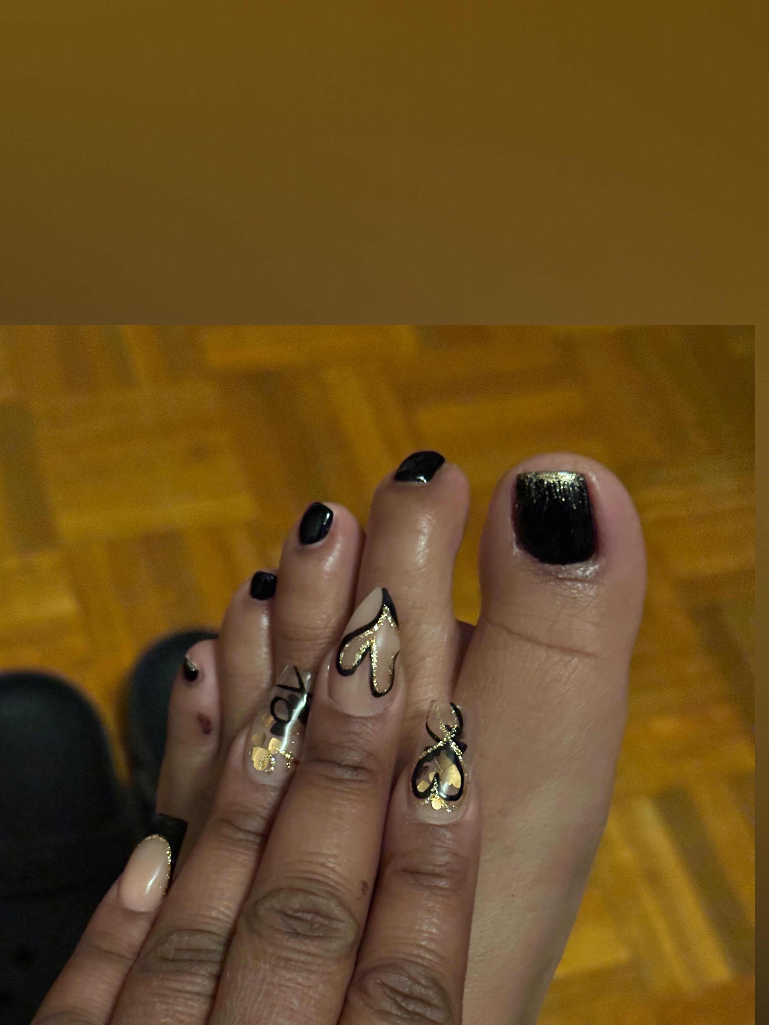 Red Ruby💲💅🏽 banner image