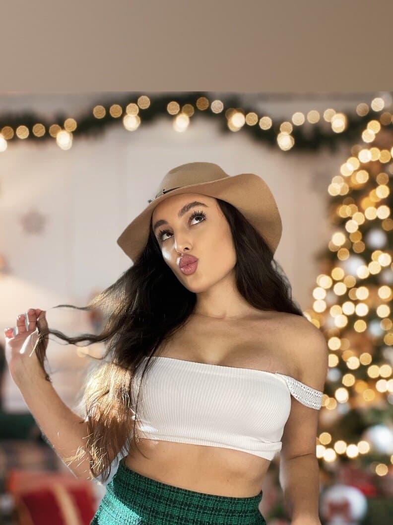 Lia banner image