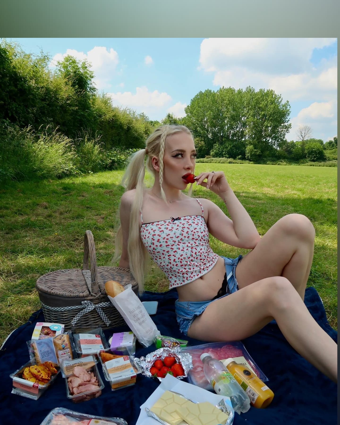 Charlotte Grey Tv banner image
