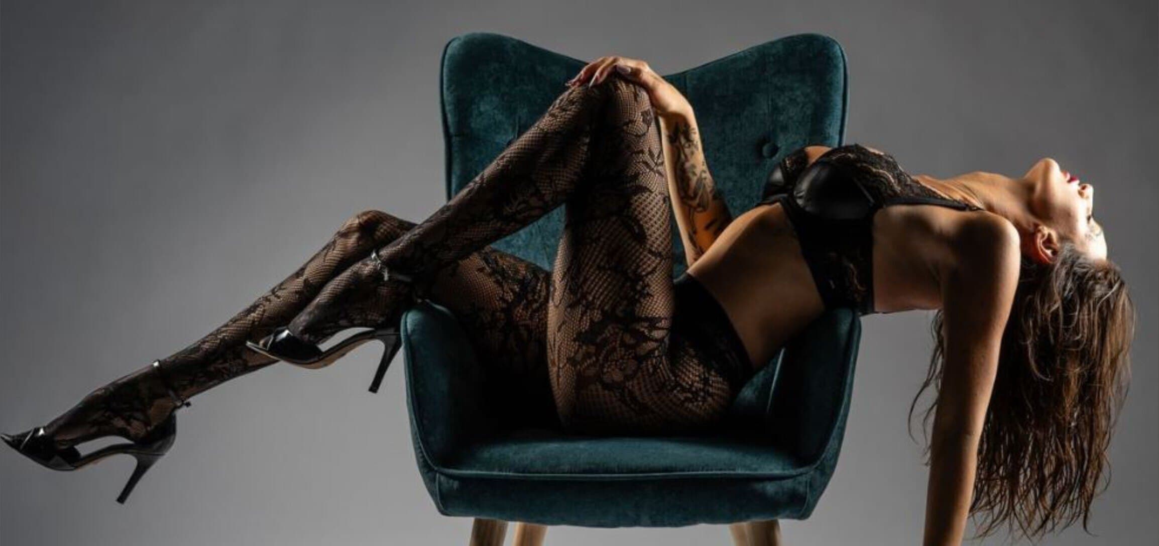 Victoria Rose banner image
