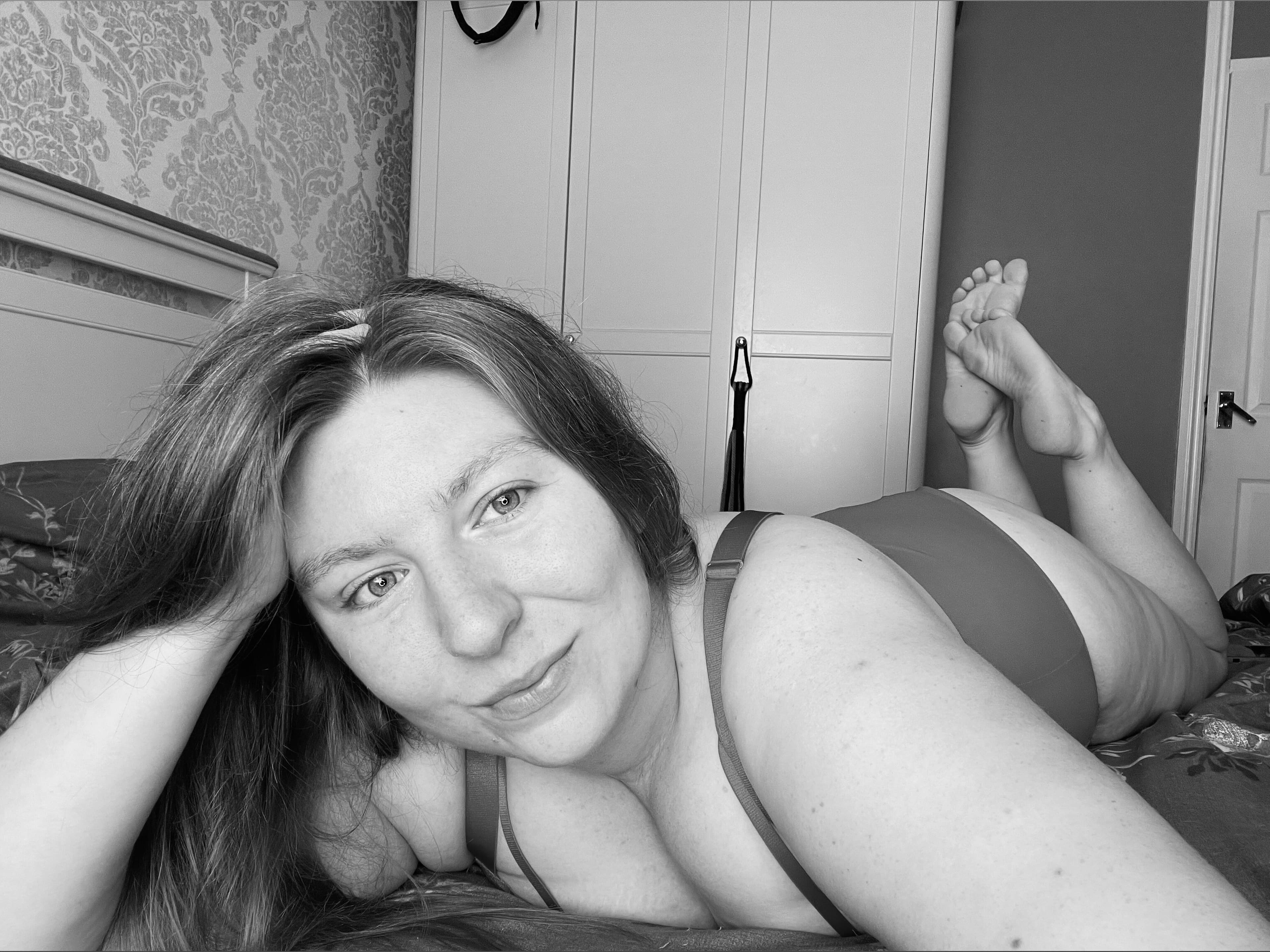 DaisyBeth1875 banner image