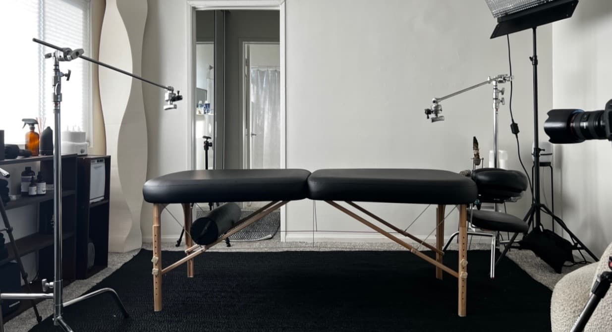 Muscle Daddy Masseur banner image