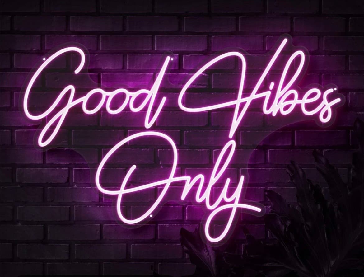 Stella Rae 🦋 banner image