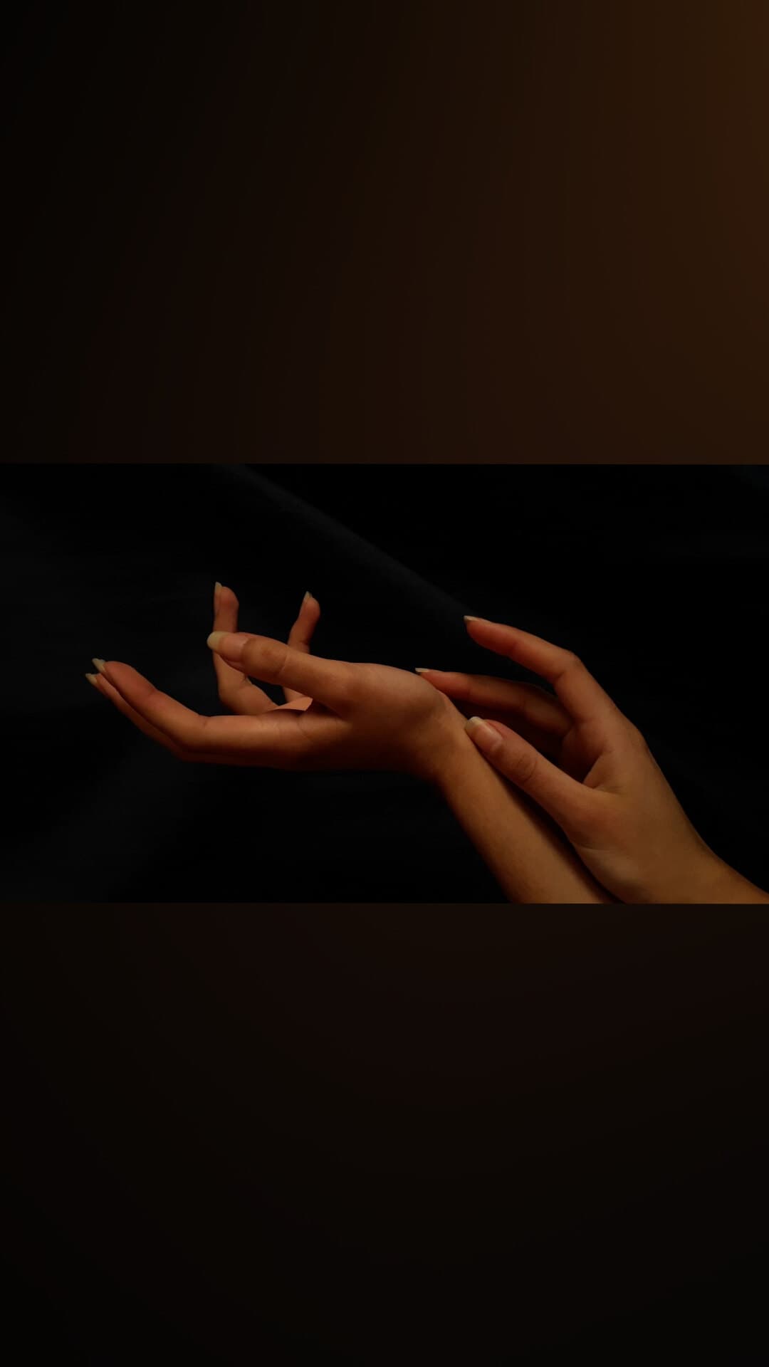 Mirel Noir banner image
