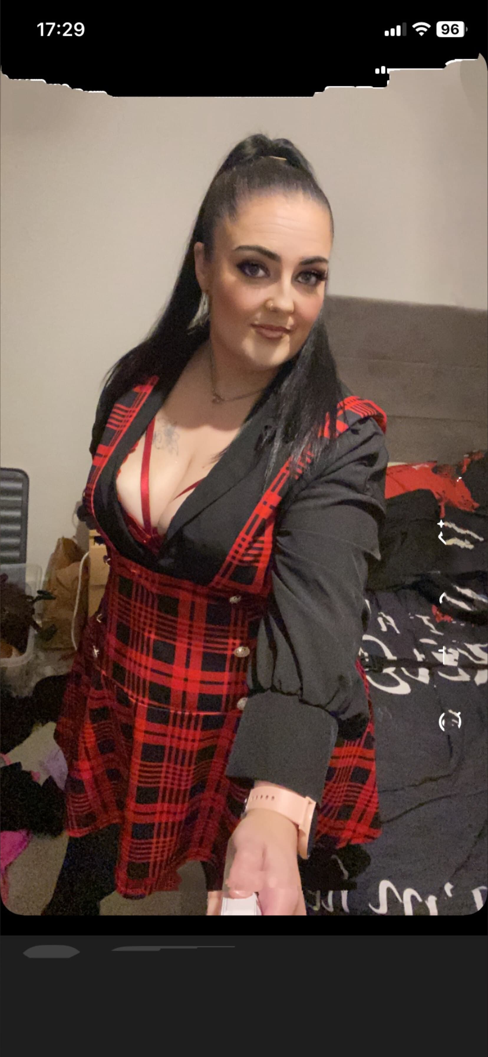 rhian jones π banner image