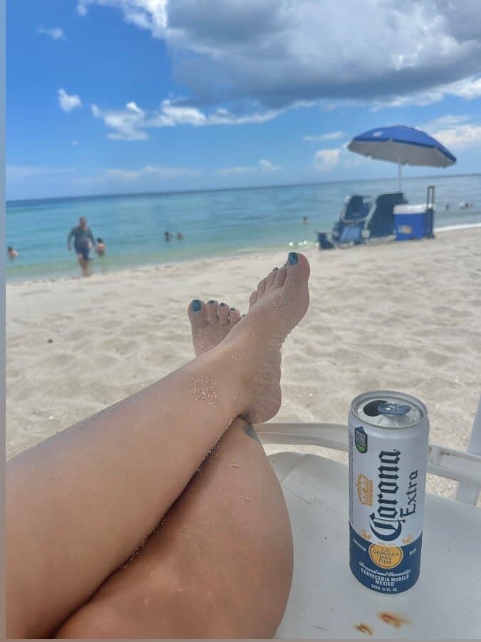 Grey_itza banner image