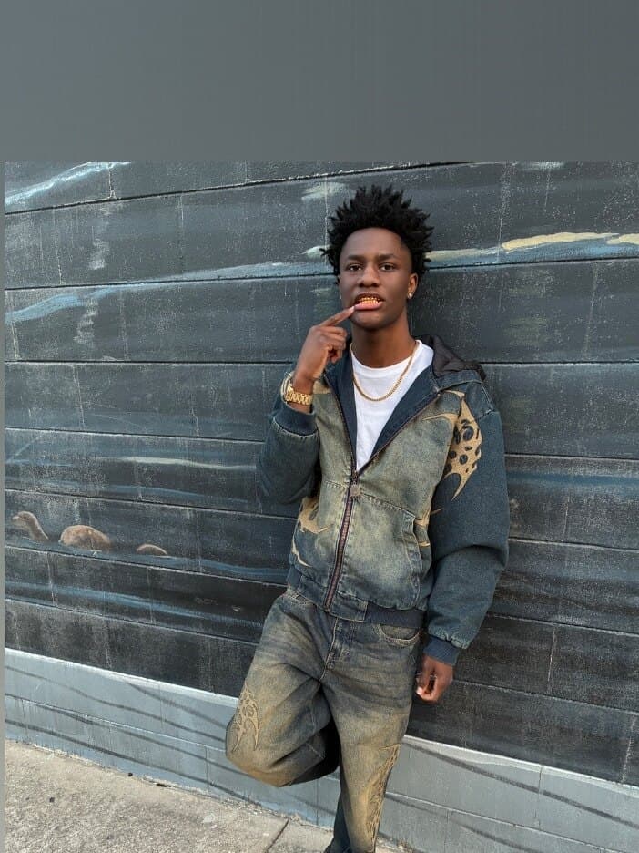 ya favorite goldmouth ⭐️🔞👀 banner image