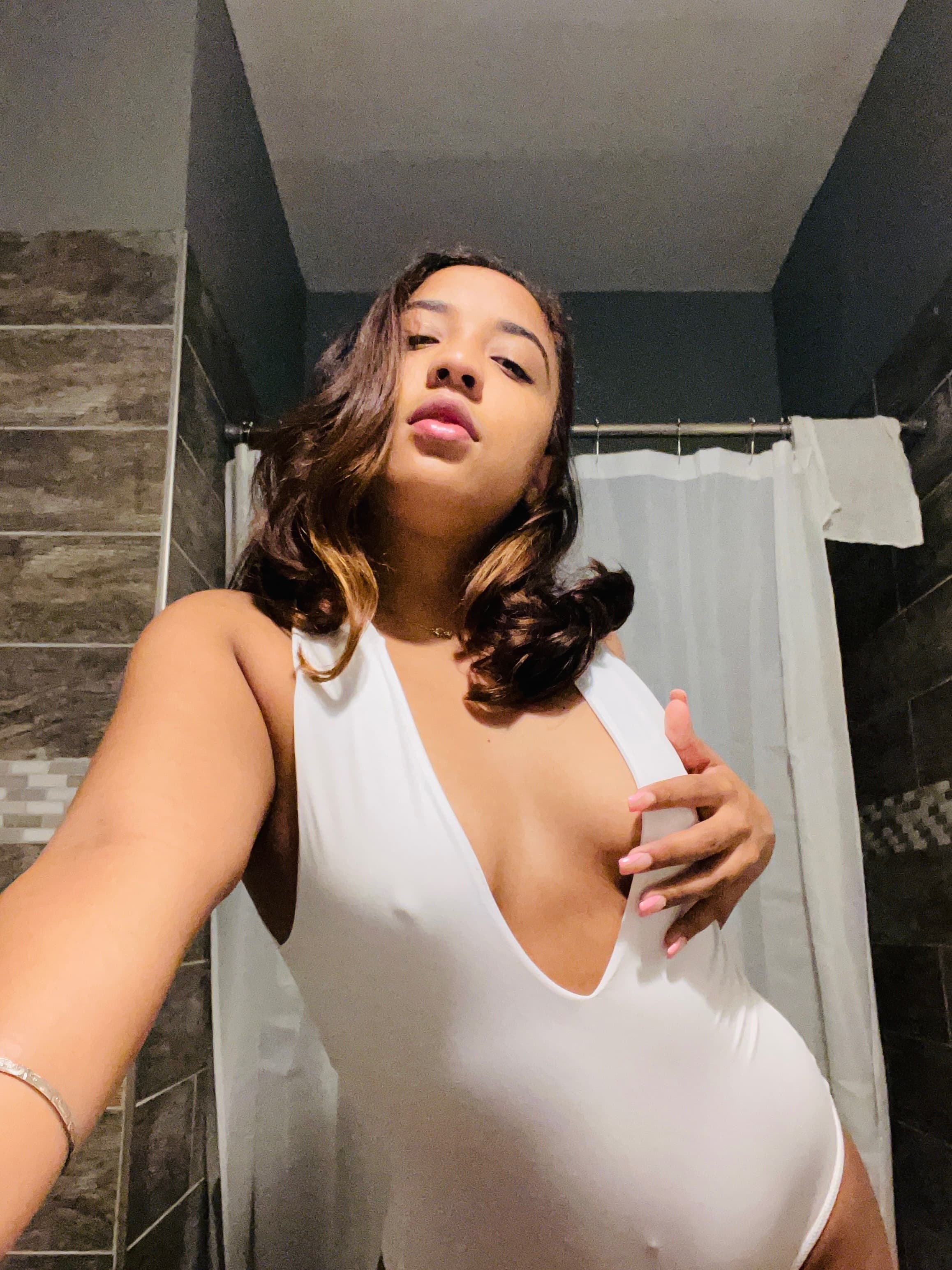 Kayla G banner image