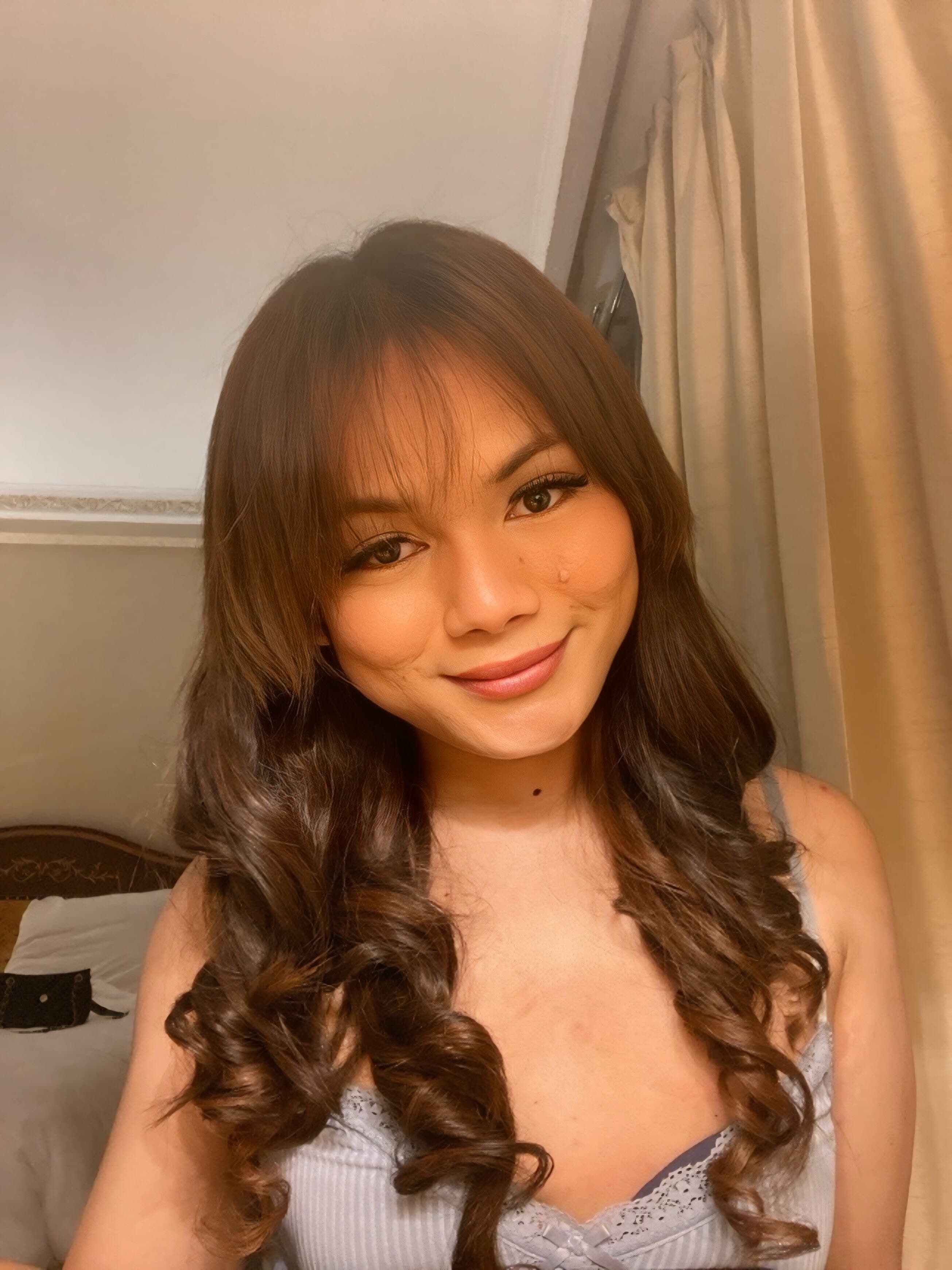 Yolanda Utari banner image