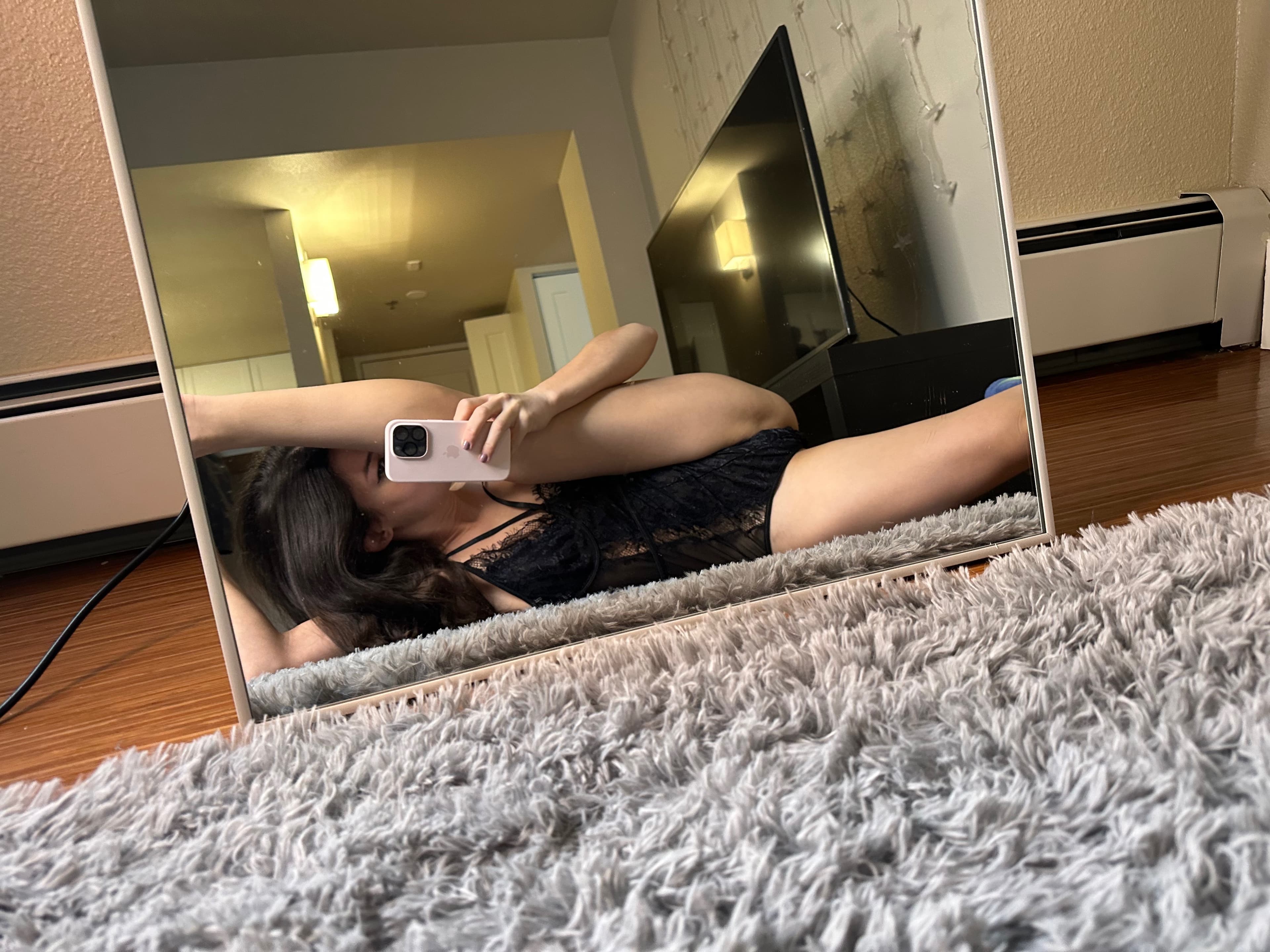 Nicole π banner image