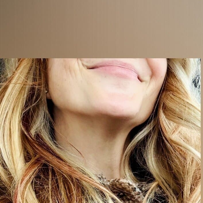 BarefootWhispersxo banner image