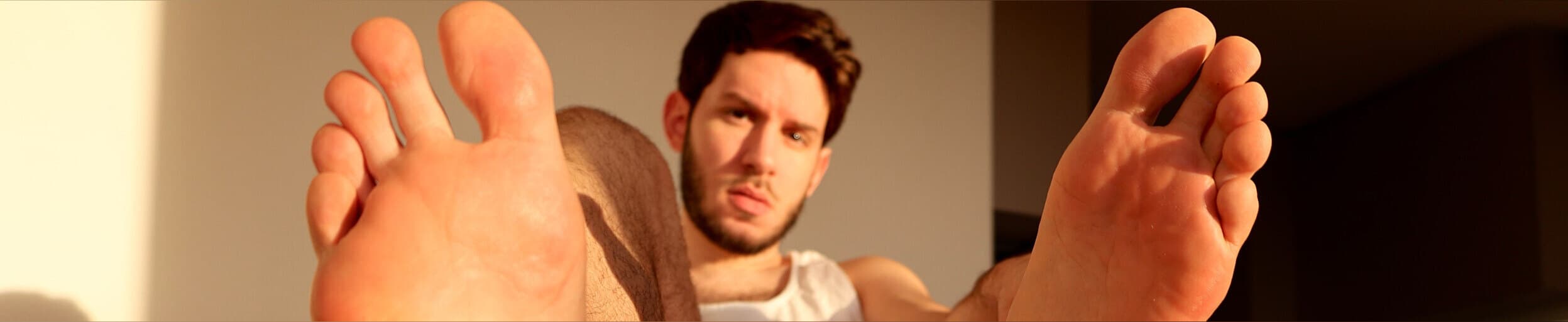 Leandro's Feet banner image