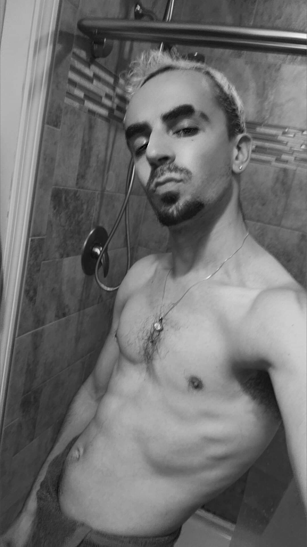Nicky'sNudes banner image
