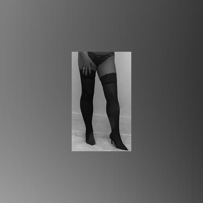 MRS JONES banner image