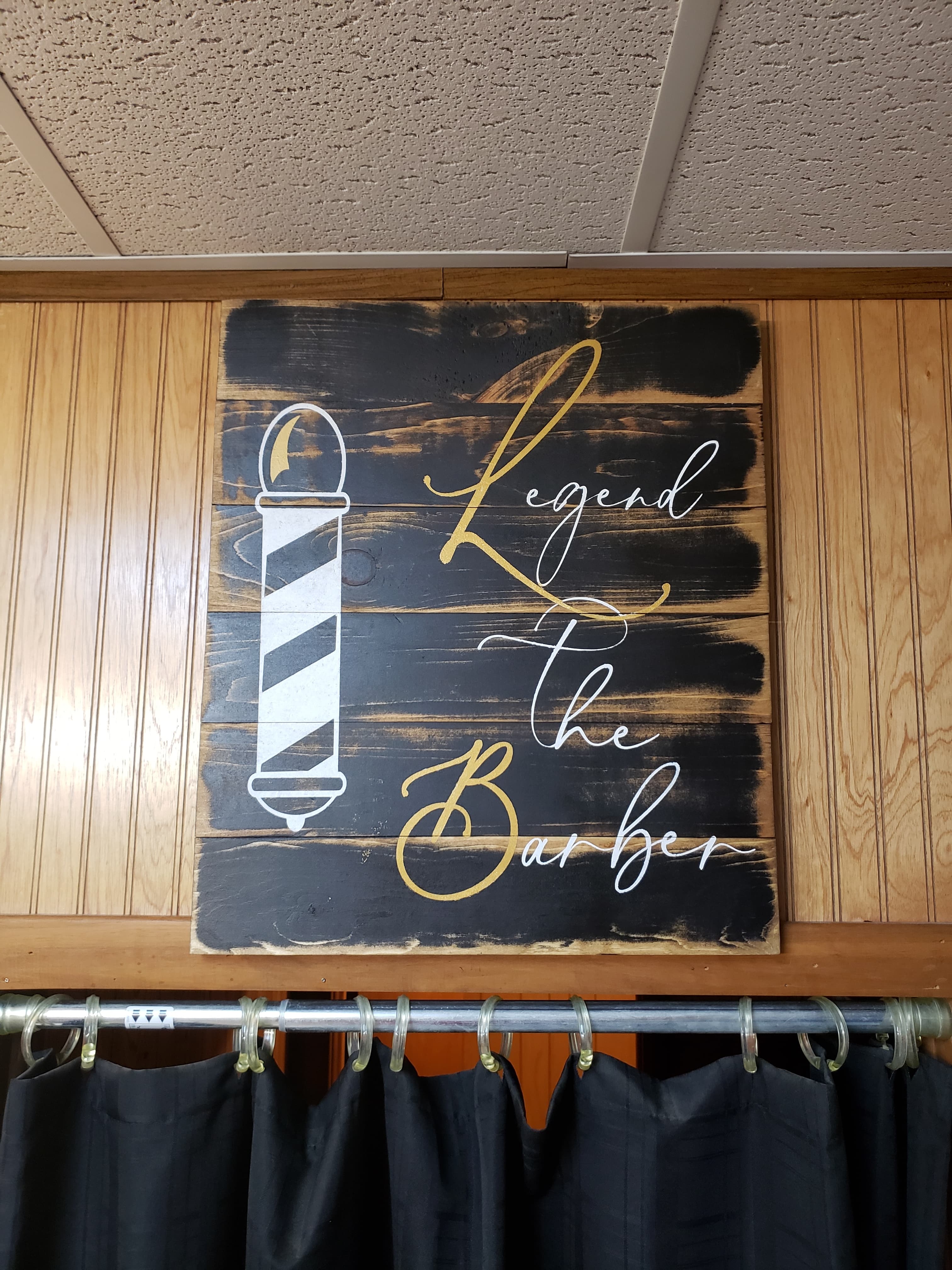 LEGEND BARBER banner image