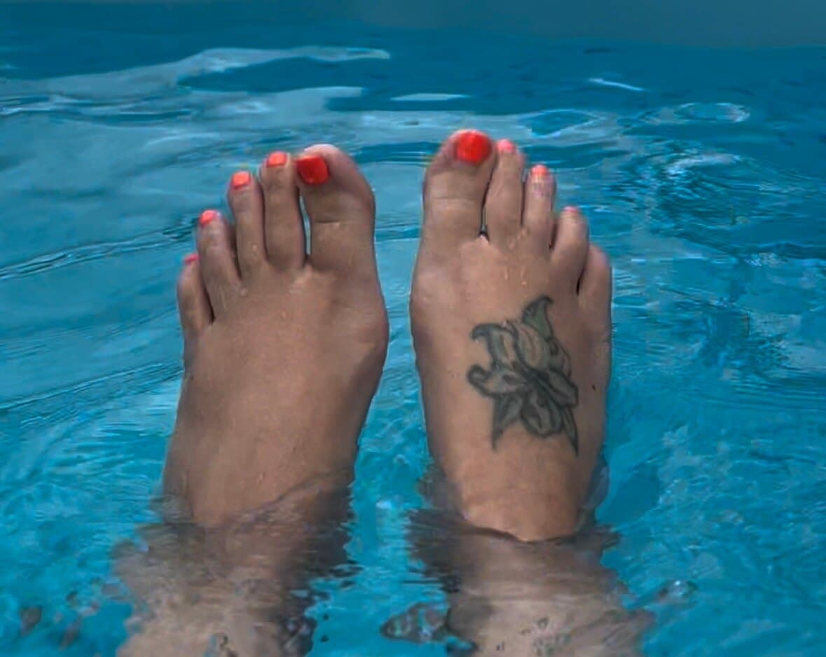 LegDayToes banner image