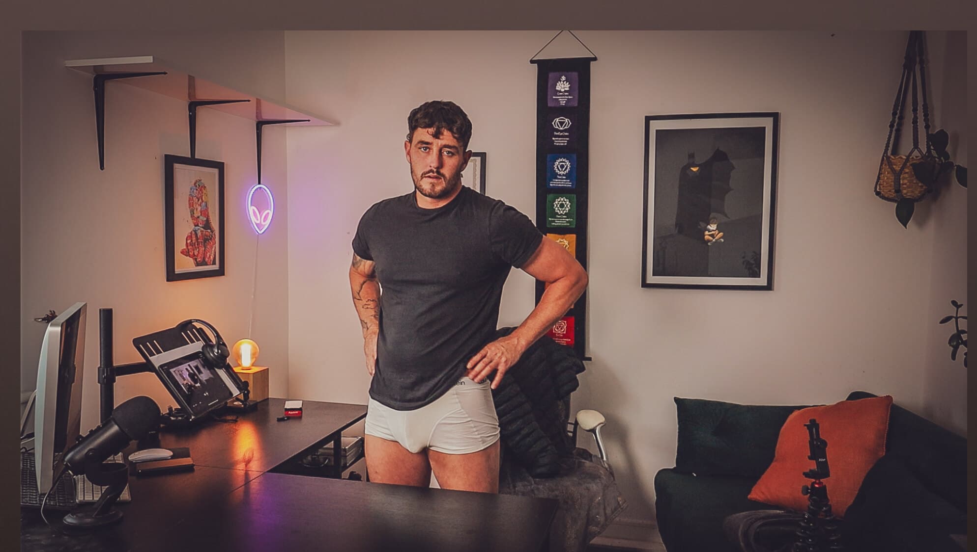 Danny Blu π banner image