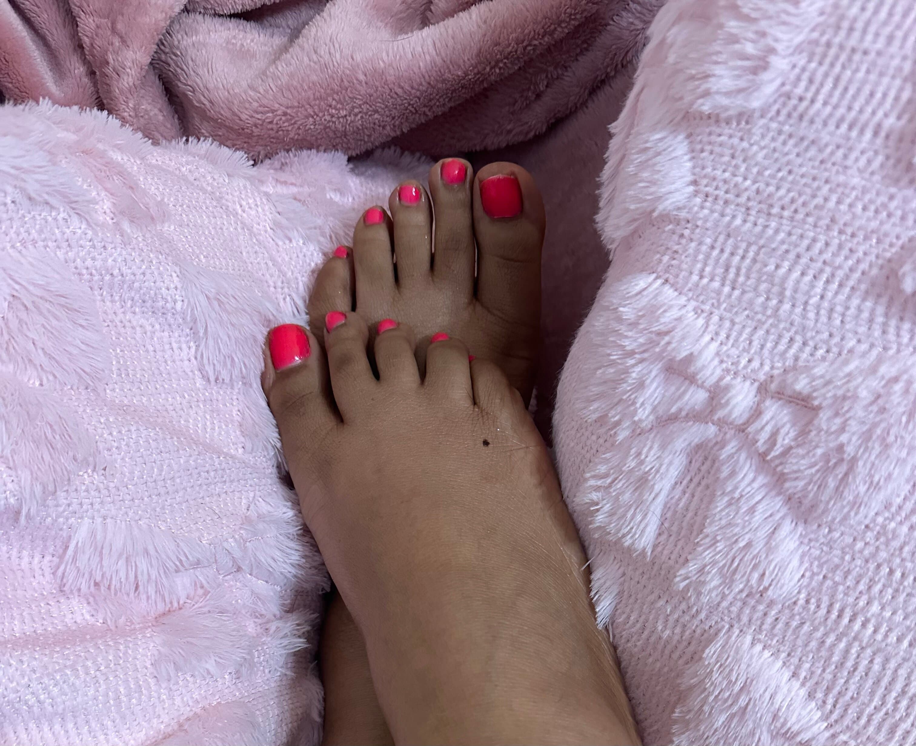 SweetFeetBabe banner image