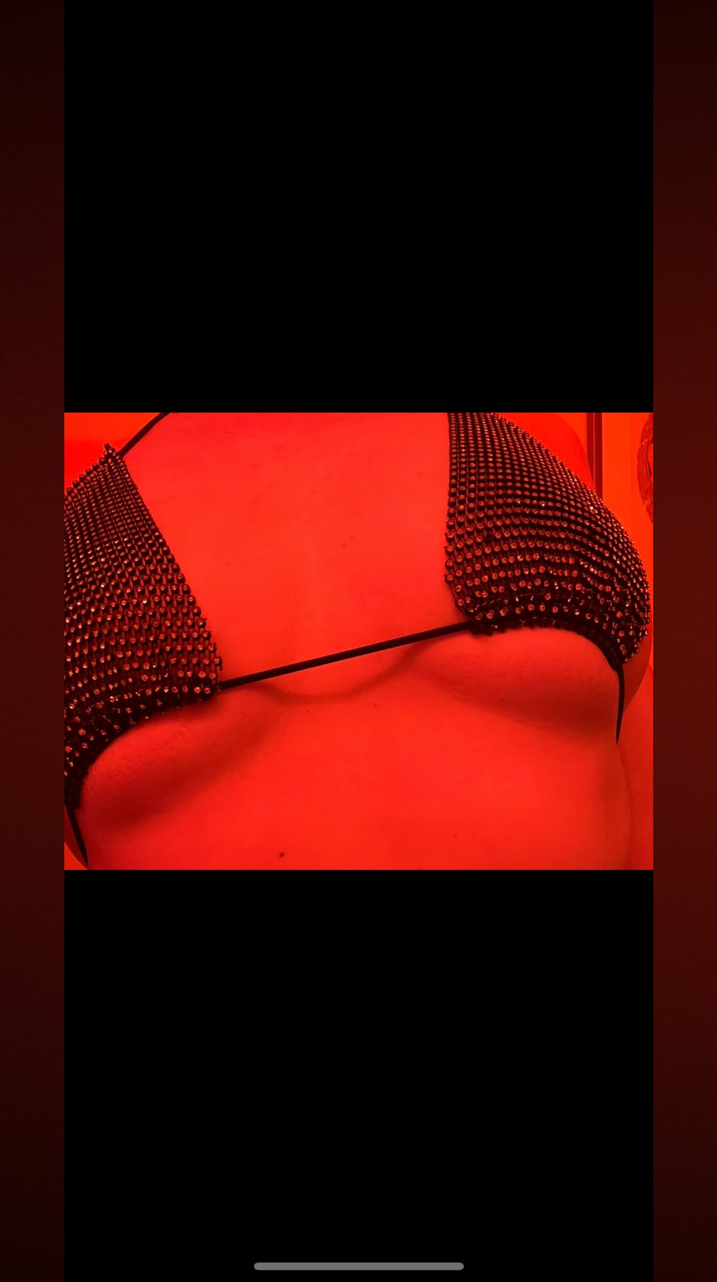 Hot Momma 💦 banner image