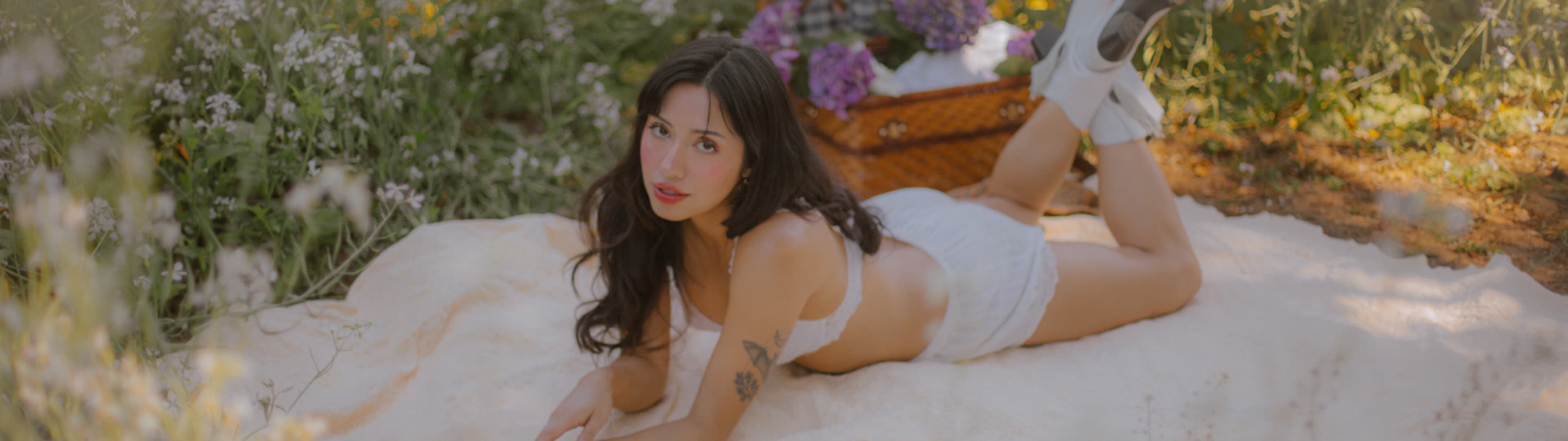 robin mae banner image