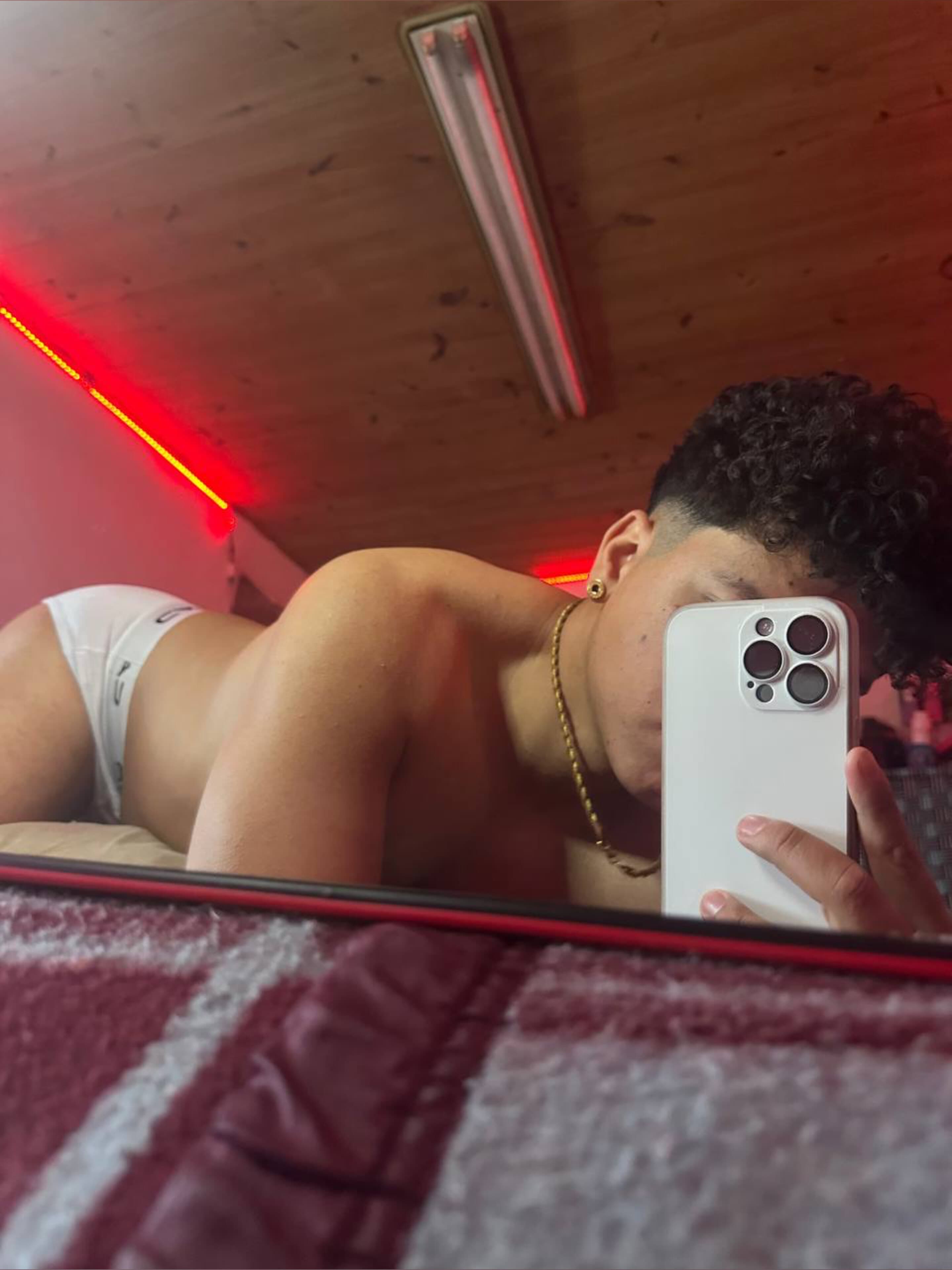 Iam alex 👑 TOP% 8.9 banner image