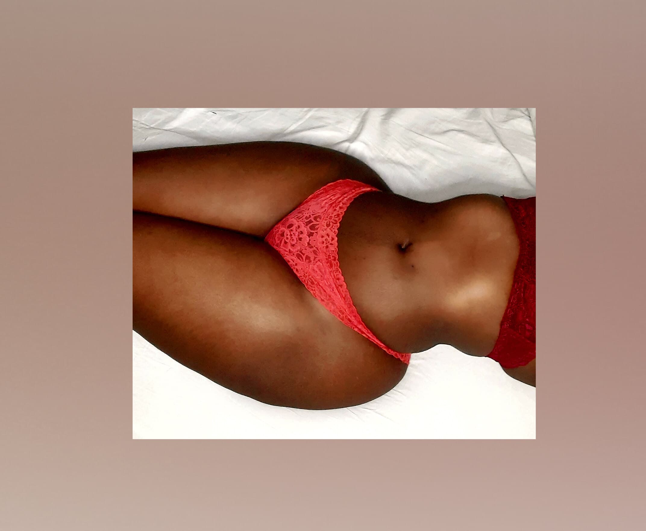 Yvette X. banner image