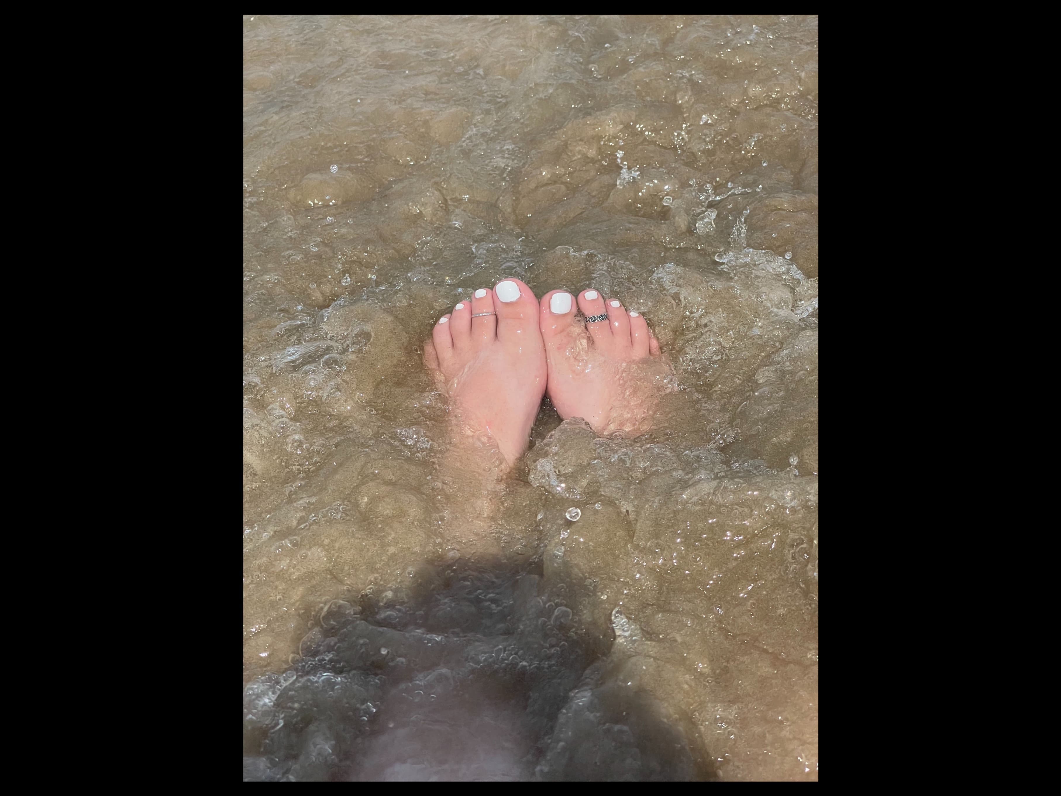 Lovely feet banner image