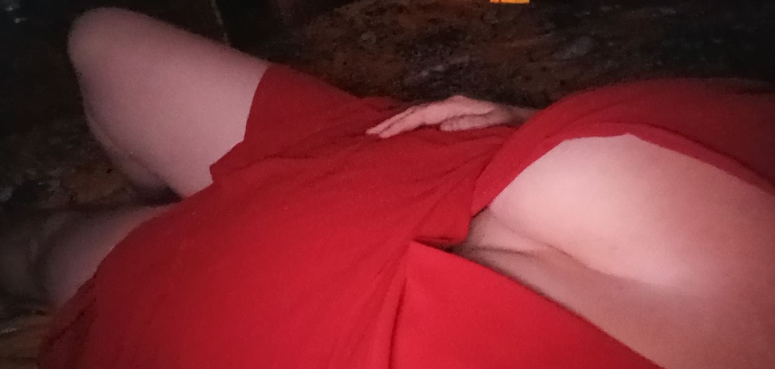 CurvyKiwi banner image