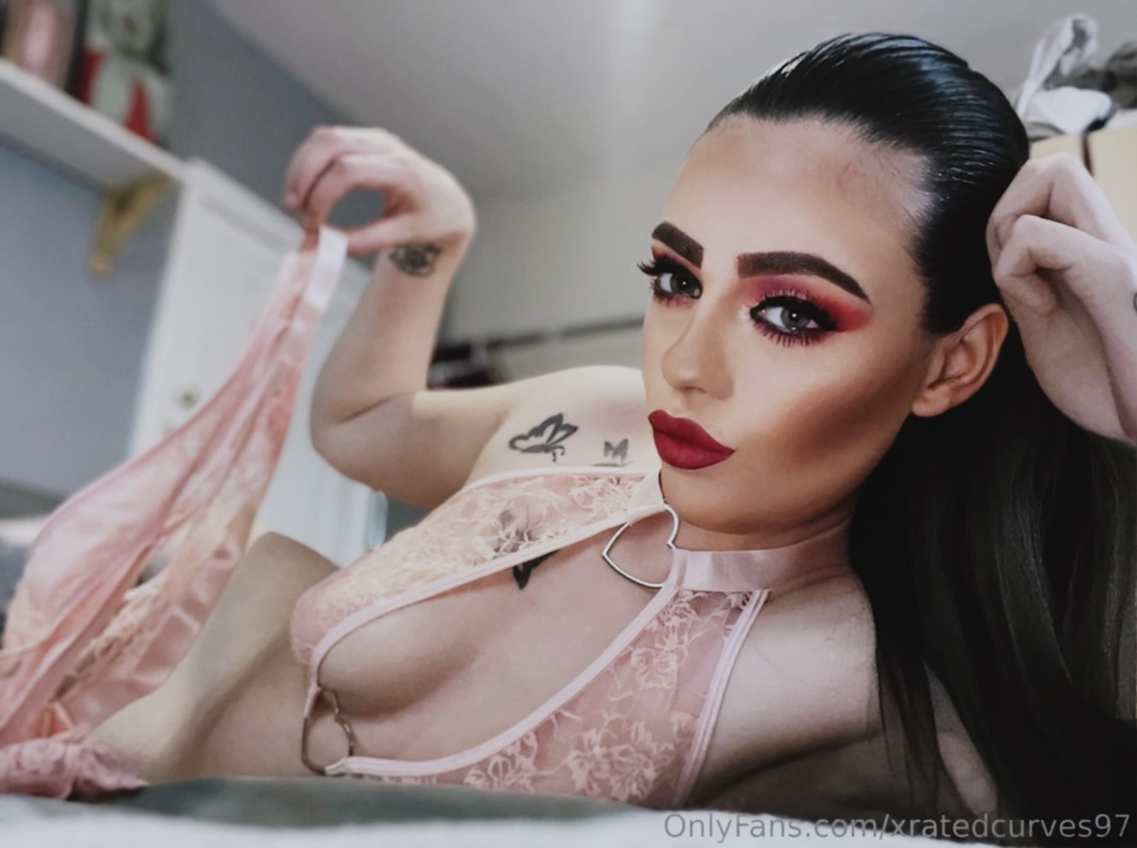 XRatedCurves banner image