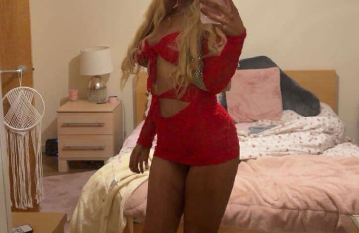 Amy π British Blonde π banner image