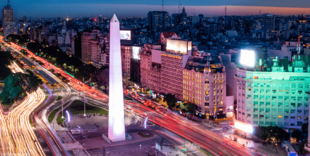 Ale fuentes banner image