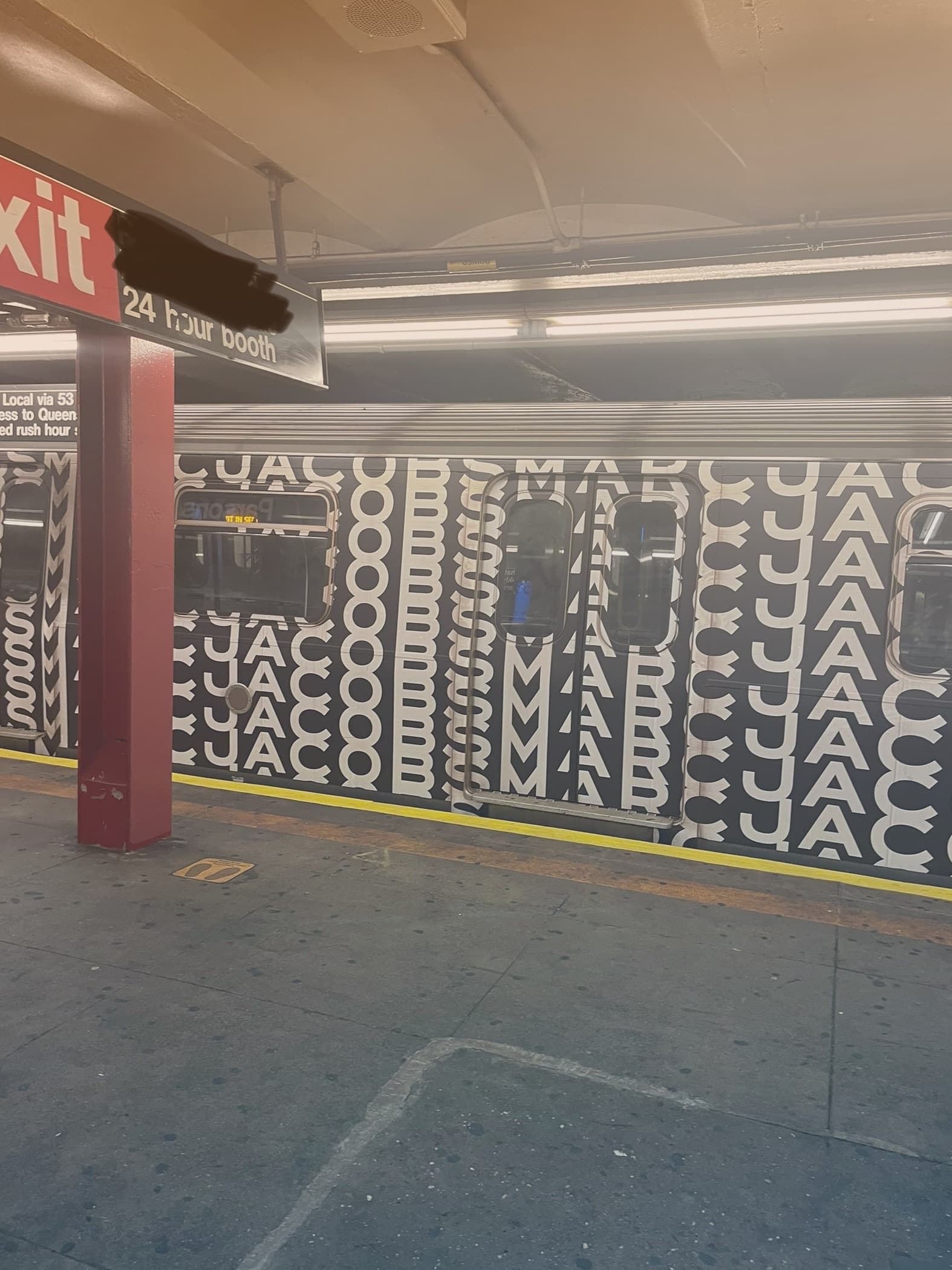 YoQua 🗽 banner image