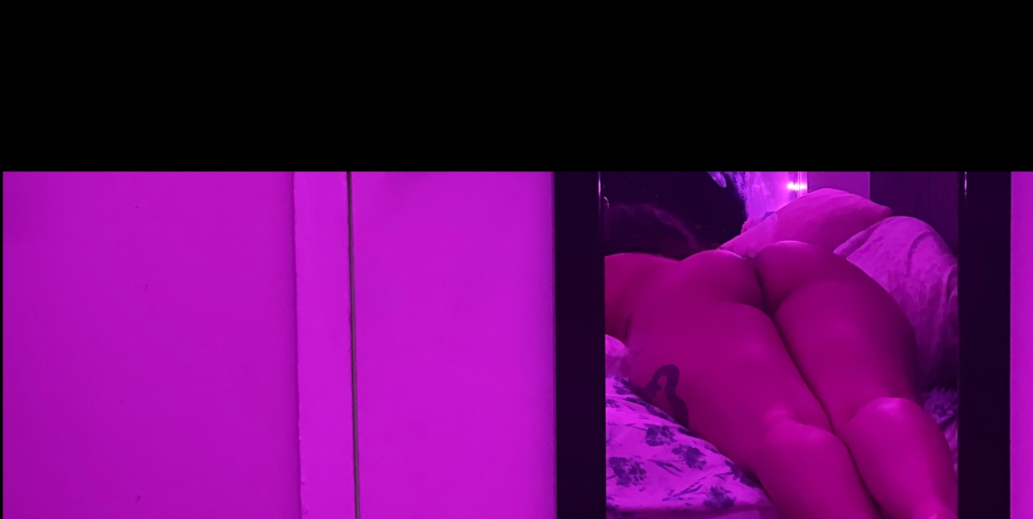 Val π banner image
