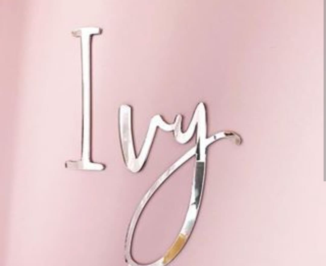Ivy LaRoux banner image