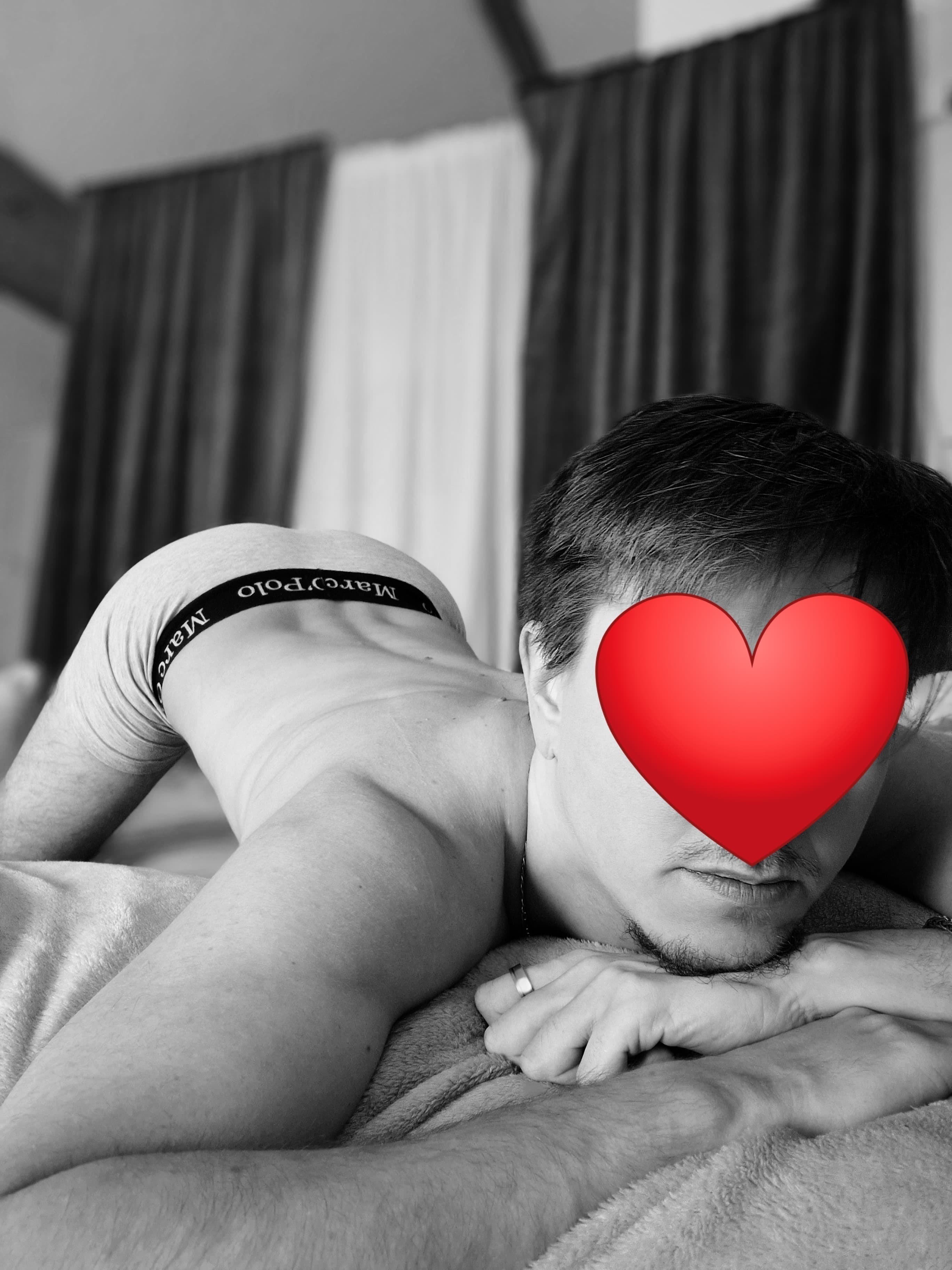your boyfriend Chris banner image