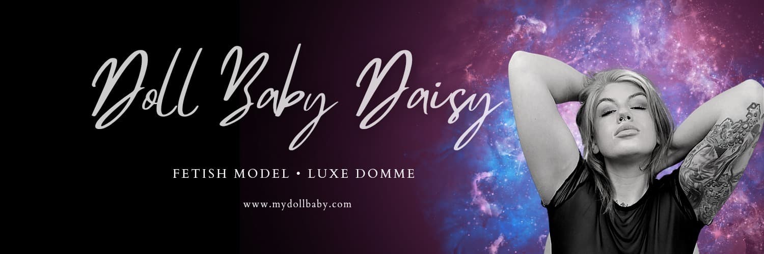 Daisy Doll Free banner image